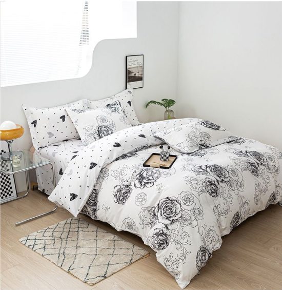 Lenjerie de Pat 2 Persoane Bumbac Satinat, 4 Piese, Model Floricele, Negru-Alb, Cod A50-639