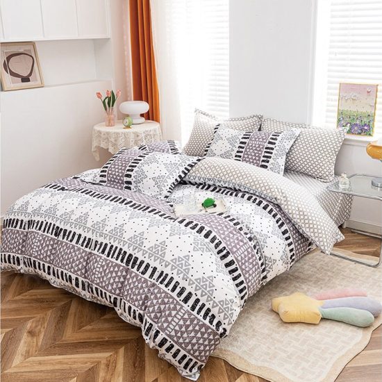 Lenjerie de Pat 2 Persoane Bumbac Satinat, 4 Piese, Model Modern, Gri-Alb-Mov, Cod A50-647